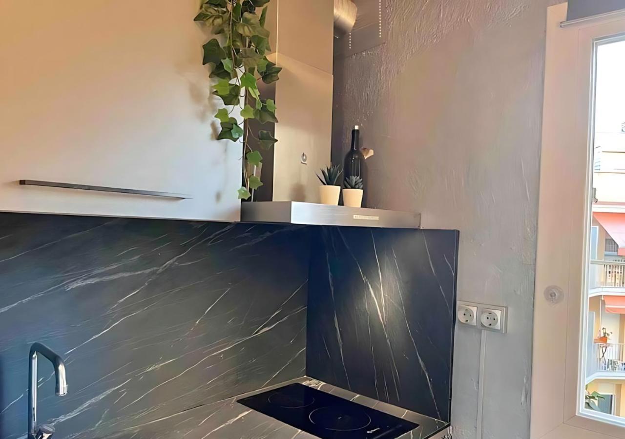 Taulat Loft L Poblenou Beach L Self Check In L Terrace Penthouse 바르셀로나 외부 사진
