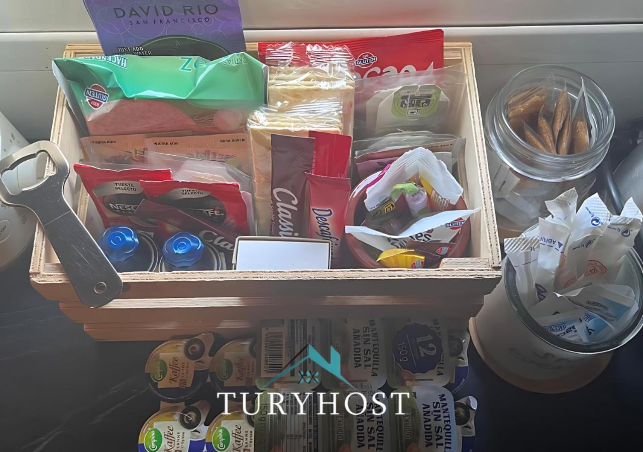 Taulat Loft L Poblenou Beach L Self Check In L Terrace Penthouse 바르셀로나 외부 사진
